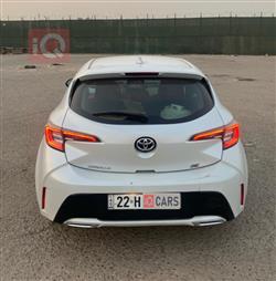 تۆیۆتا کرۆلا هاچباک